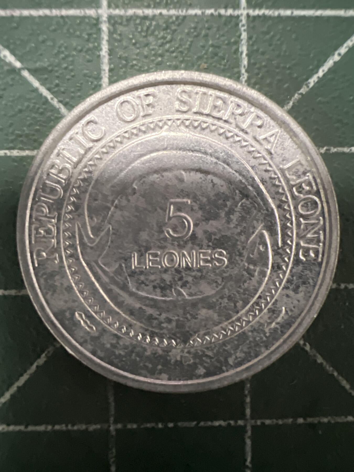 第662期 硬币场 （无押金，捡漏，全场50包邮，偏远地区除外，接收代拍业务，本店十天发一次货） 塞拉利昂5利昂