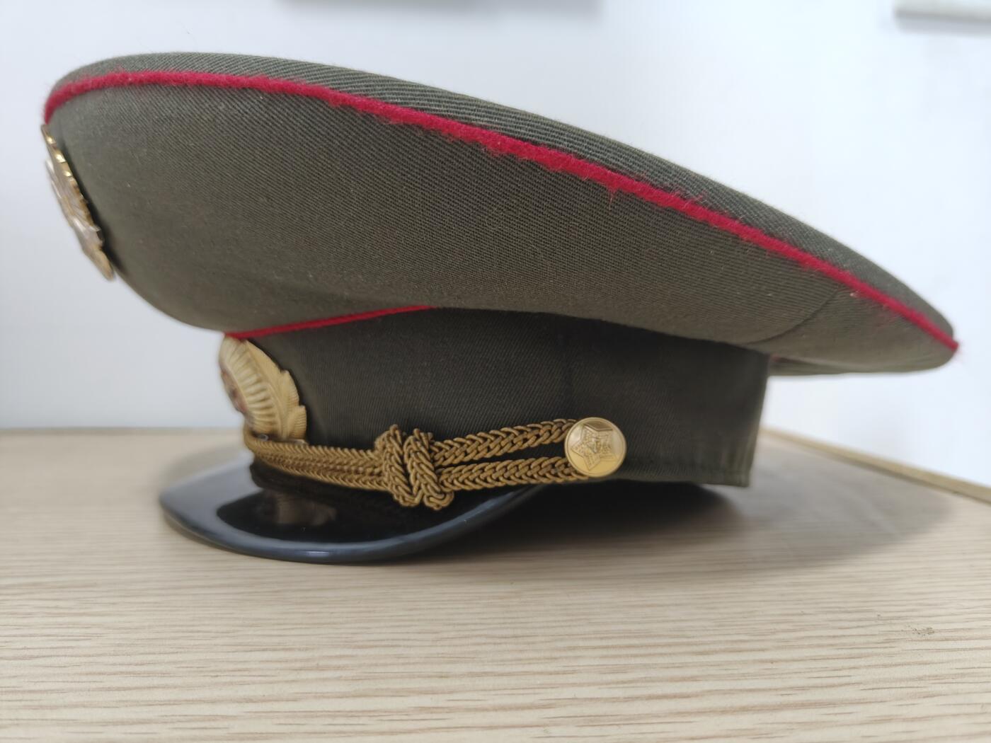 全场0元起拍 第177期 咸鱼国勋章拍卖专场 7月28日（周日）下午6：00开始 稀少 亚美尼亚军官大檐帽 56CM