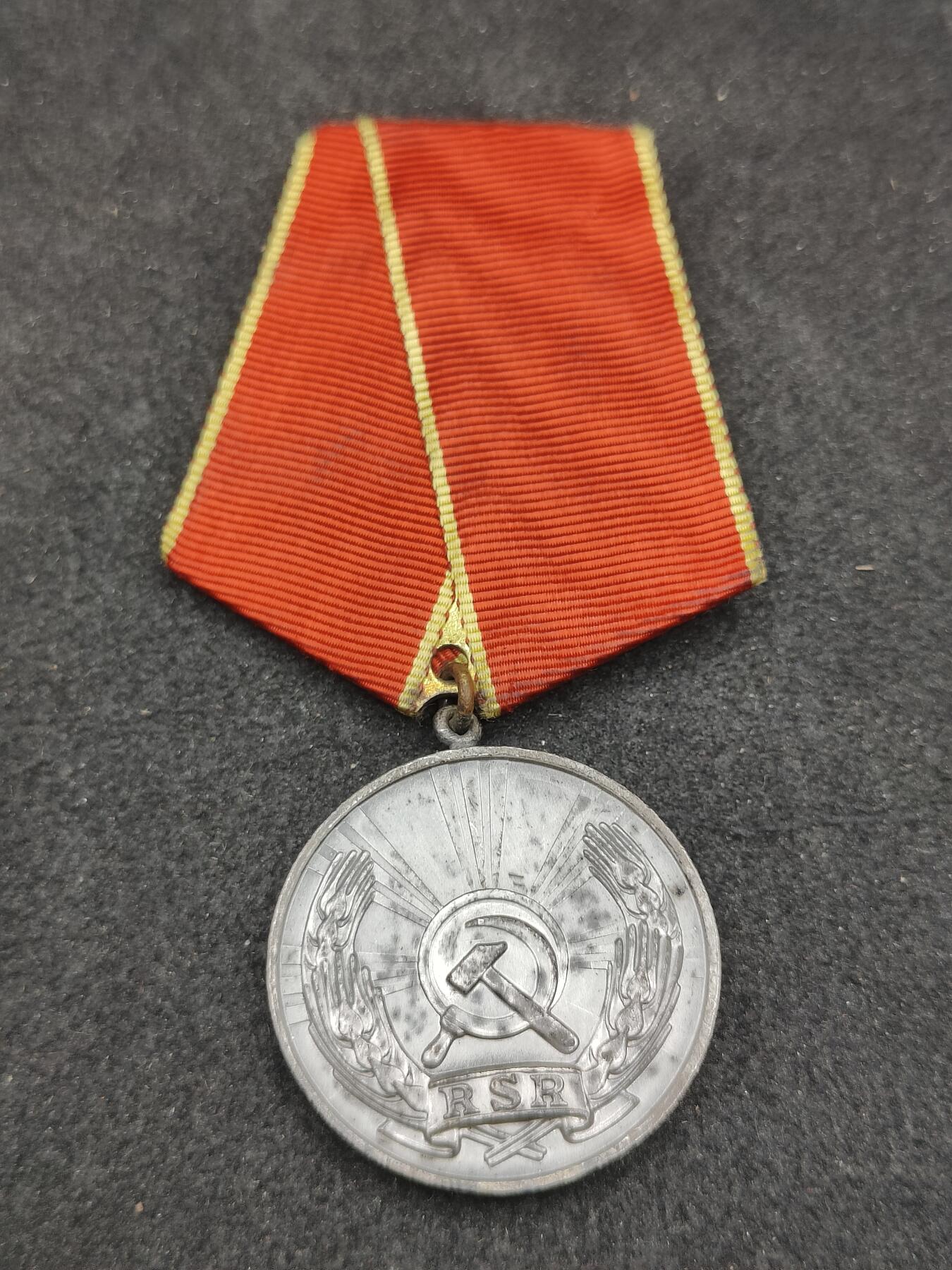 全场0元起拍 第177期 咸鱼国勋章拍卖专场 7月28日（周日）下午6：00开始 罗马尼亚劳动奖章