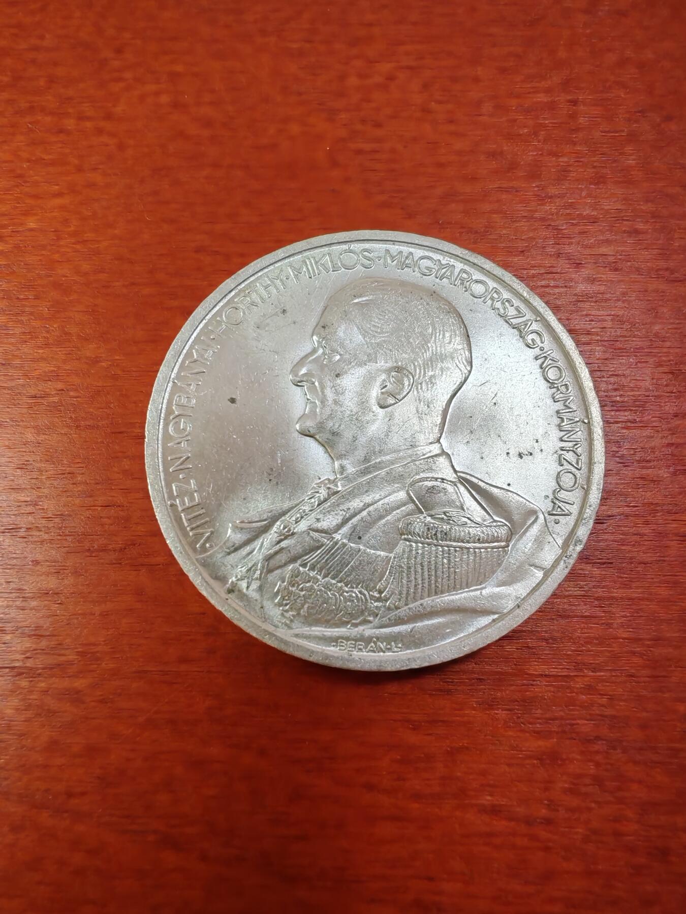 长老汇龙年精选第十一场拍卖（币中币） 1930匈牙利海军上将霍尔蒂5潘果银币，热门，未流通品相