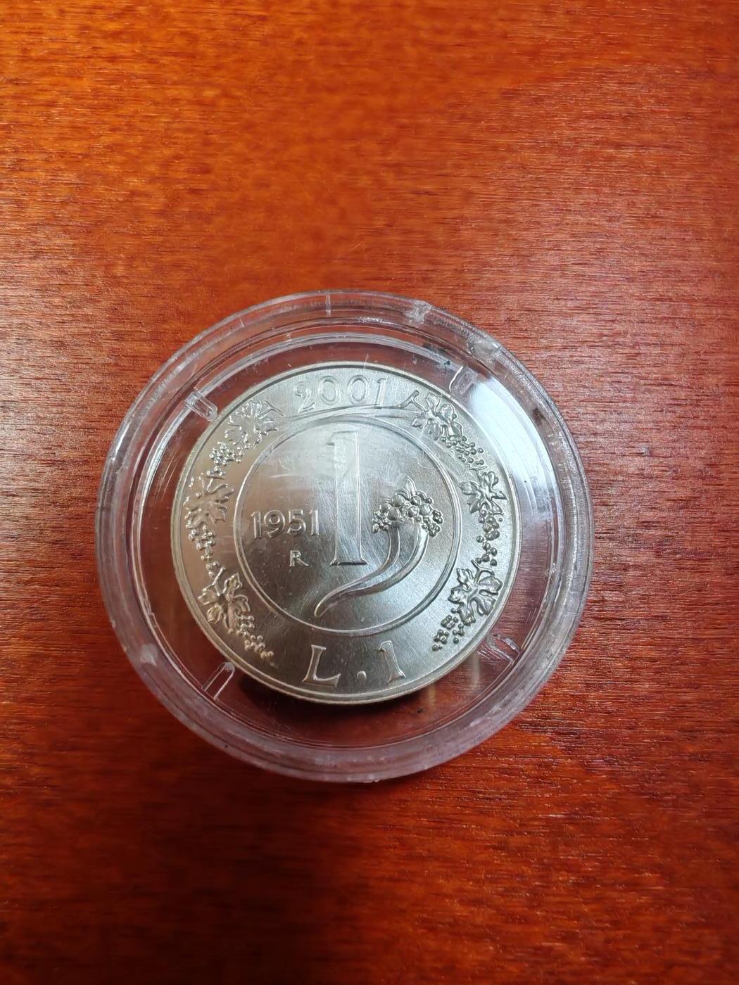 长老汇龙年精选第十一场拍卖（币中币） 2001意大利里拉的历史之1951年1里拉银币，币中币（2）