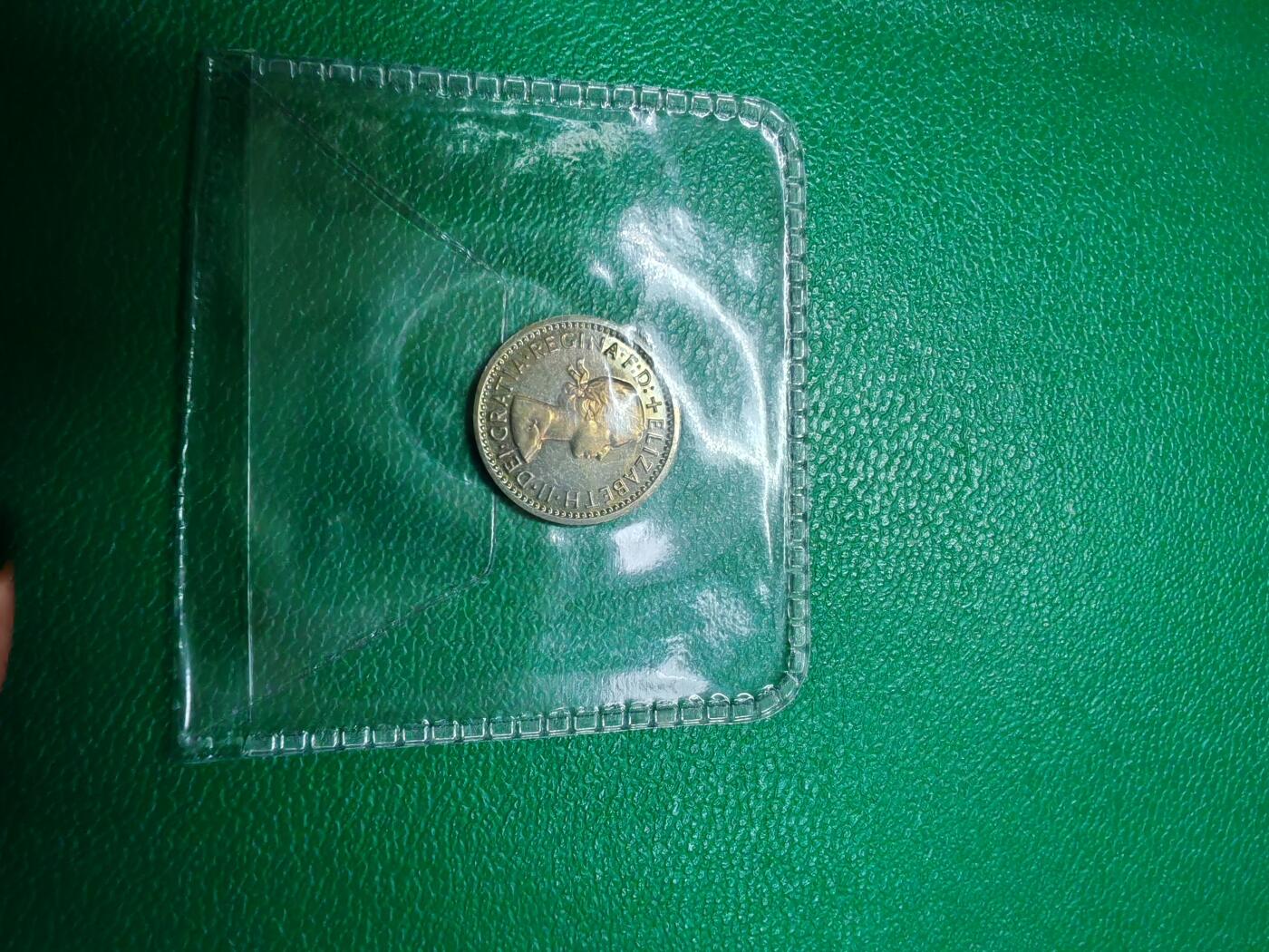 长老汇龙年精选第十一场拍卖（币中币） 1972伊丽莎白二世濯足币4枚，未流通品相，类精制，仅有1000套左右，带原盒。