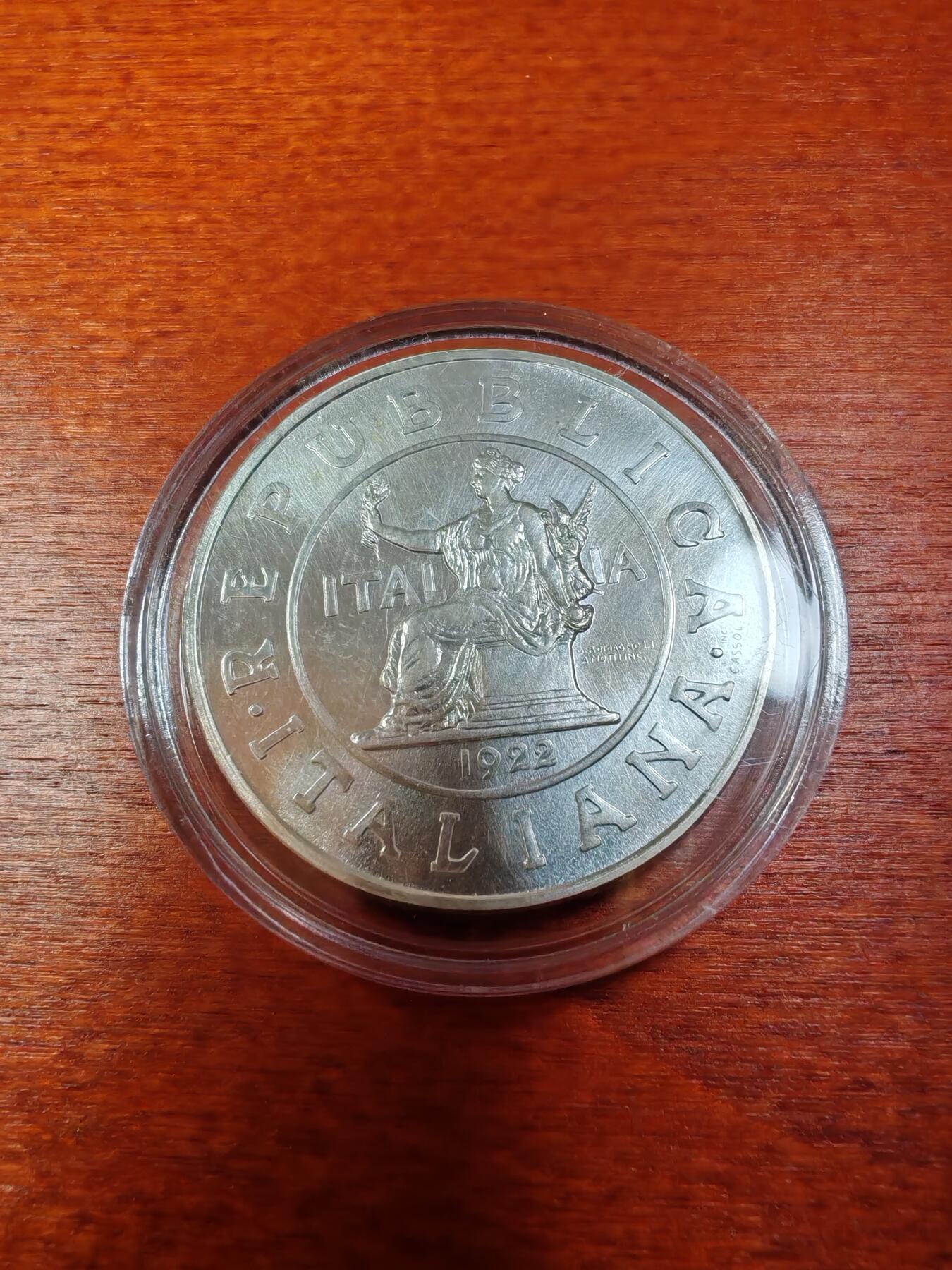长老汇龙年精选第十一场拍卖（币中币） 2000意大利里拉的历史之1922年1里拉银币，币中币（2）