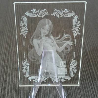 【游宝卡牌】龙年第44期 高颜值厚卡 无最低佣金拍品周末发出 - 炫卡社 水晶卡 [箱配高罕 玻璃水晶材质 非透明塑料 重量85g左右 激光内雕工艺]