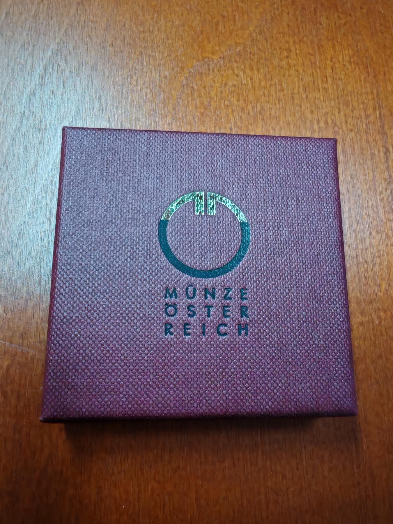 长老汇龙年精选第十二场拍卖（满分进行曲） 2007奥地利飞行25欧元铌银币，盒证全