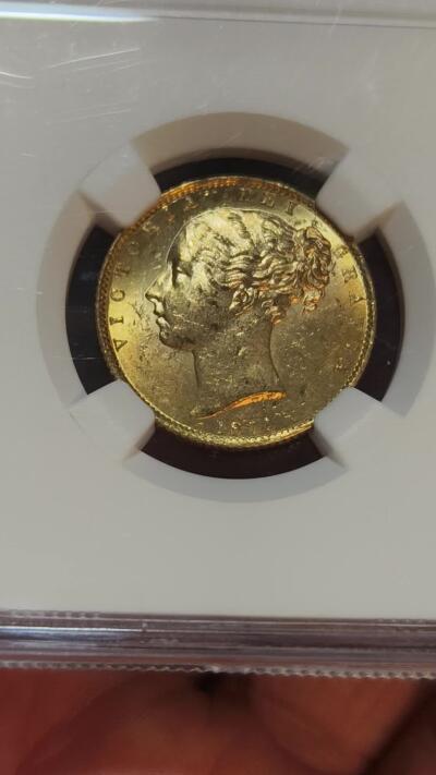 NGC-MS62英国1871年维多利亚青年版盾徽索维林金币