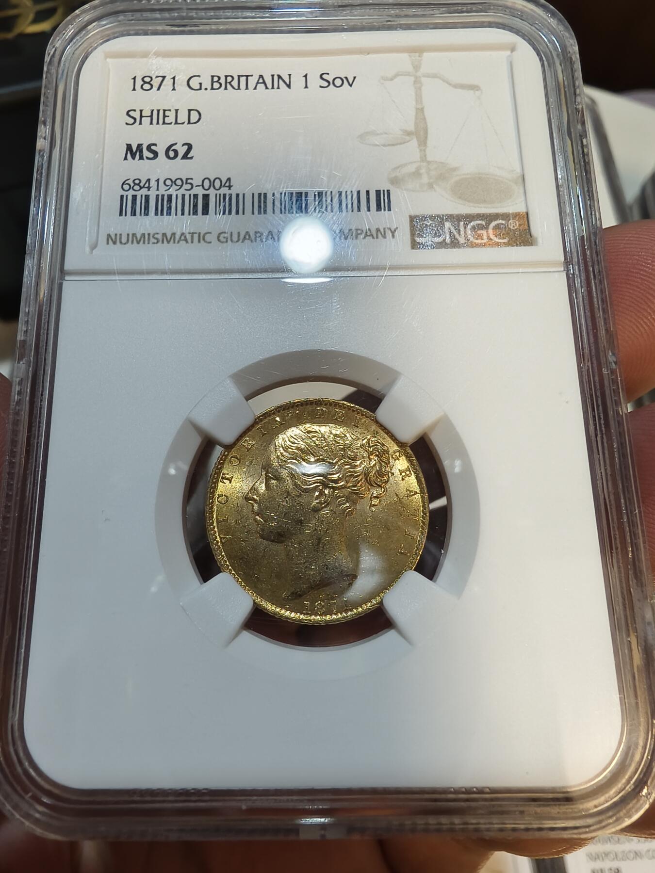NGC-MS62英国1871年维多利亚青年版盾徽索维林金币