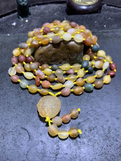 精美天然阿拉善108彩珠玛瑙项链(手串)一条， - 精美天然阿拉善108彩珠玛瑙项链(手串)一条，