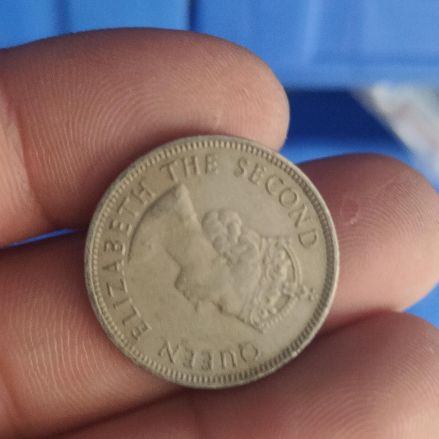英雄古币捡漏专场第一期无押金可累计捡漏，全场50包邮，偏远地区除外。 香港伍毫
