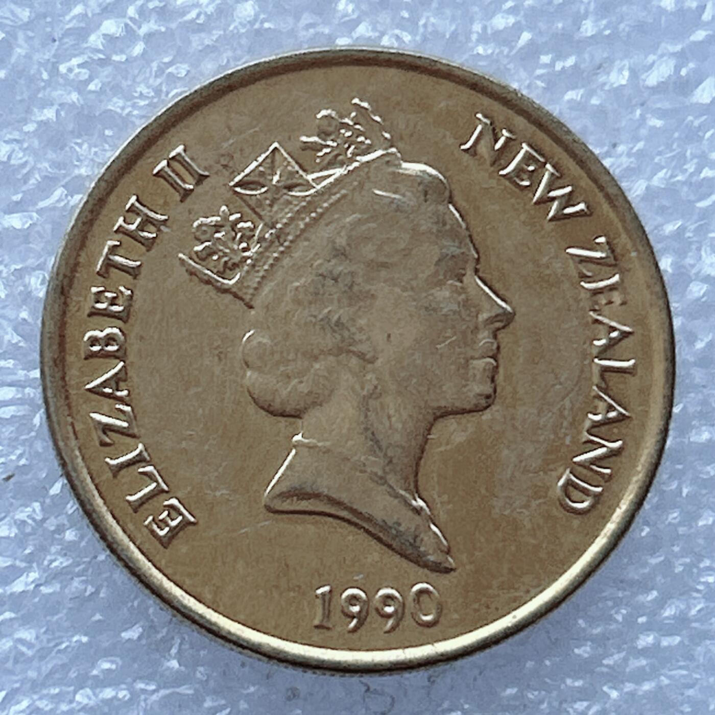 海外回流1元起拍小铺 各国钱币散币场 第14期 新西兰1990年20分镀金币