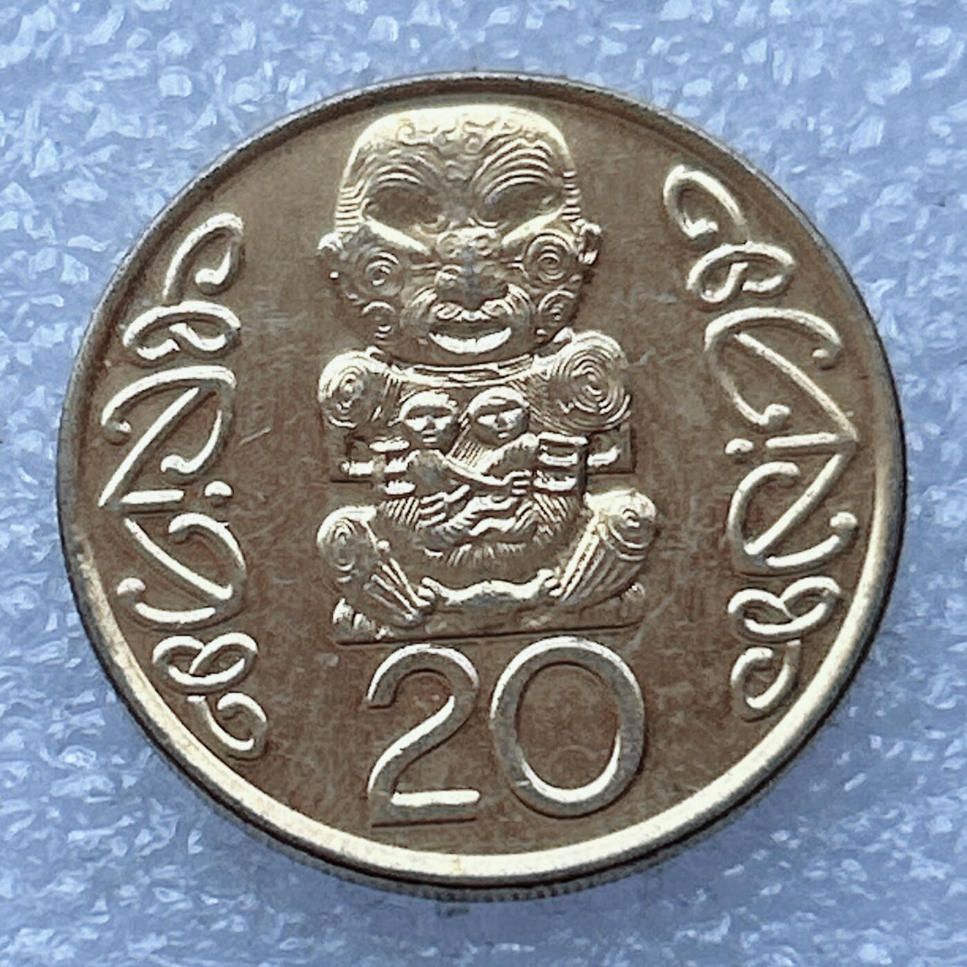 海外回流1元起拍小铺 各国钱币散币场 第14期 新西兰1990年20分镀金币