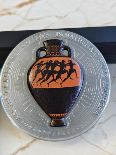 【海寕潮】拍卖第121期 - 【海寧潮】加纳2022年镶嵌古雅典双耳瓶2盎司仿古纪念银币，999银，发行量999枚，原盒证书市场售价1800