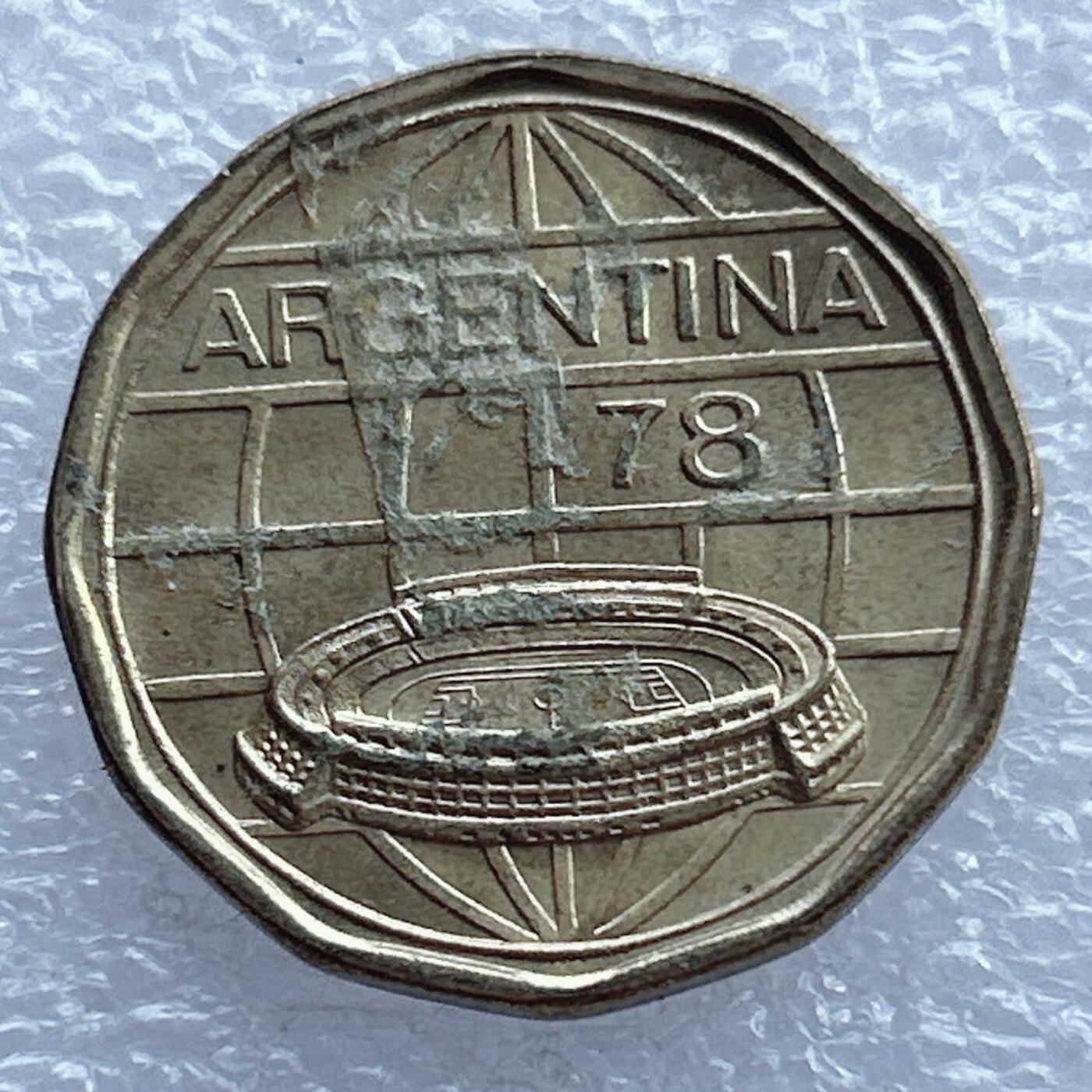 第一海外回流一元起拍收藏 散币专场 第104期 1978年阿根廷足球世界杯100比索黄铜币