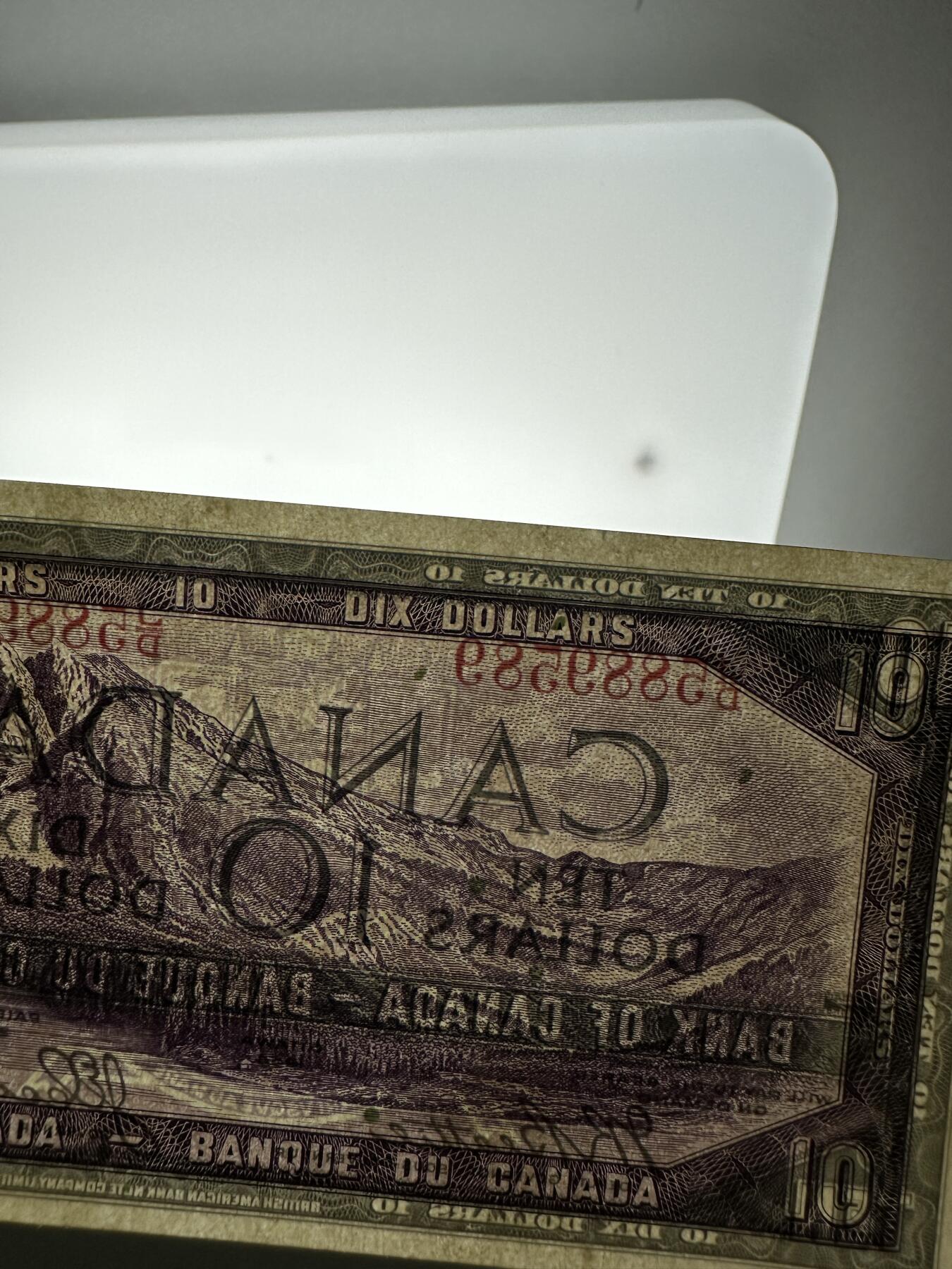 《外钞收藏家》第三百九十四期 1954年加拿大10加元 边角瑕疵 UNC- 魔鬼脸