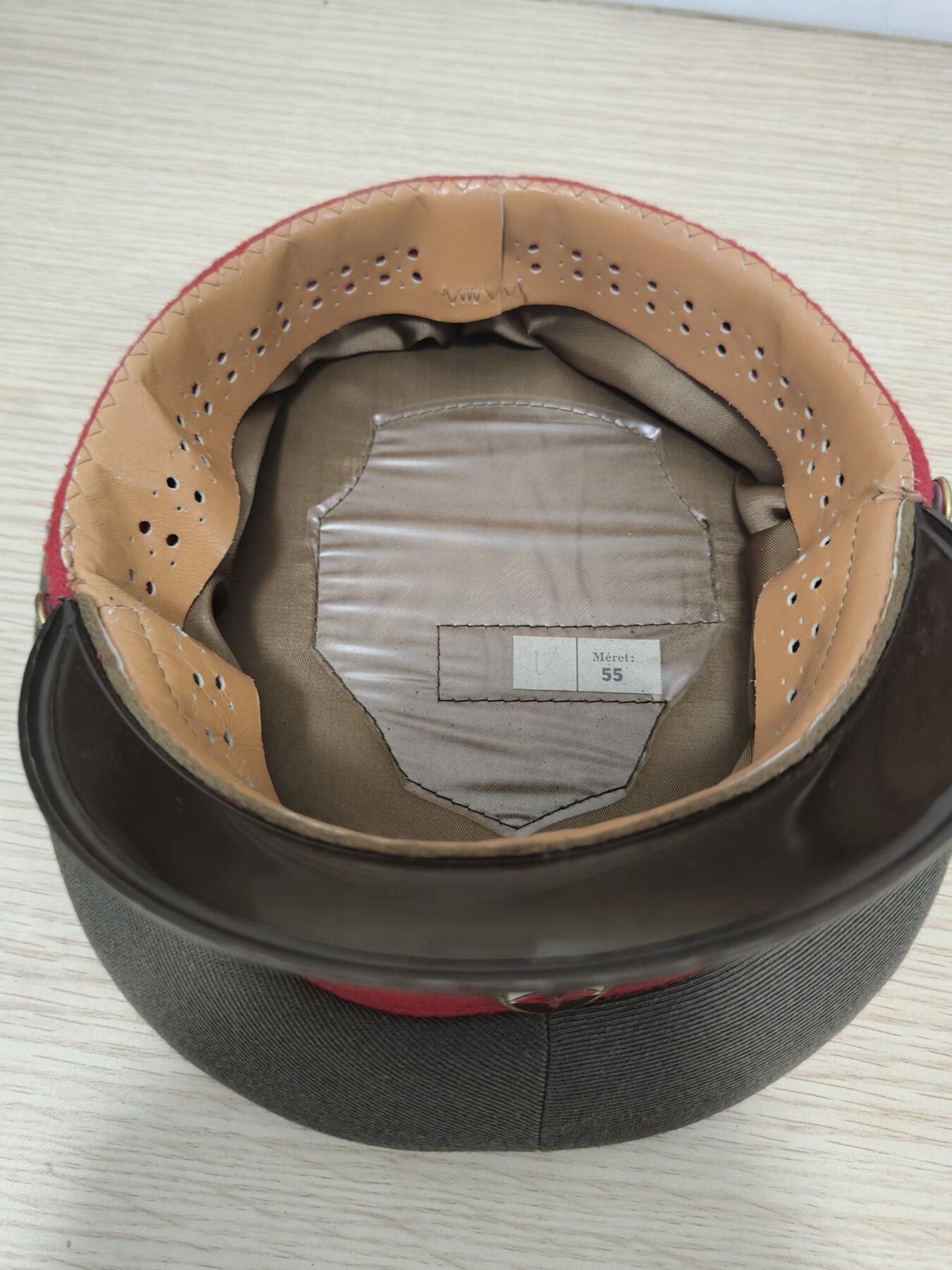 全场0元起拍 第178期 咸鱼国勋章拍卖专场 7月31日（周三）下午6：00开始 匈牙利社会主义时期将官大檐帽 55CM