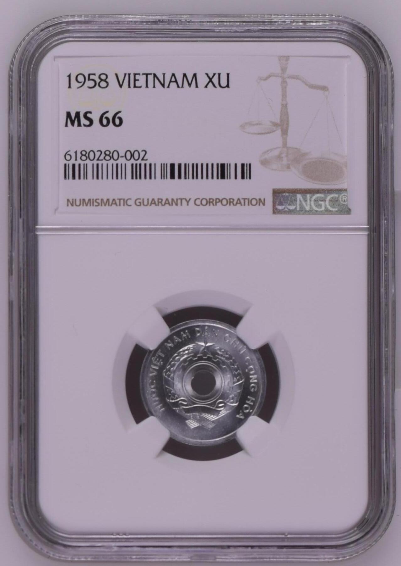 长老汇龙年精选第十三场拍卖 1958 越南 1苏中孔铝币，NGC MS66