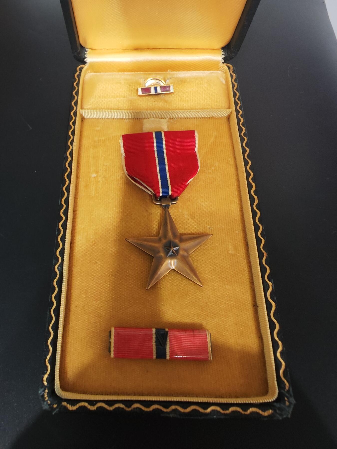 历代徽章28 二战美国铜星勋章