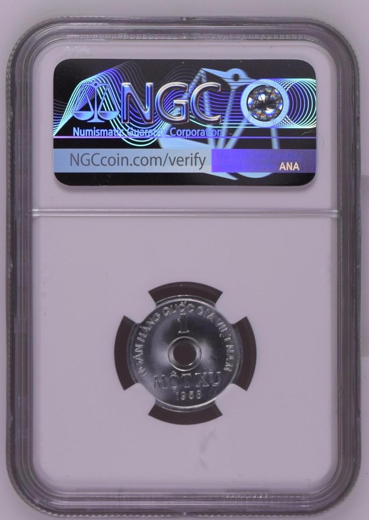 长老汇龙年精选第十三场拍卖 1958 越南 1苏中孔铝币，NGC MS66