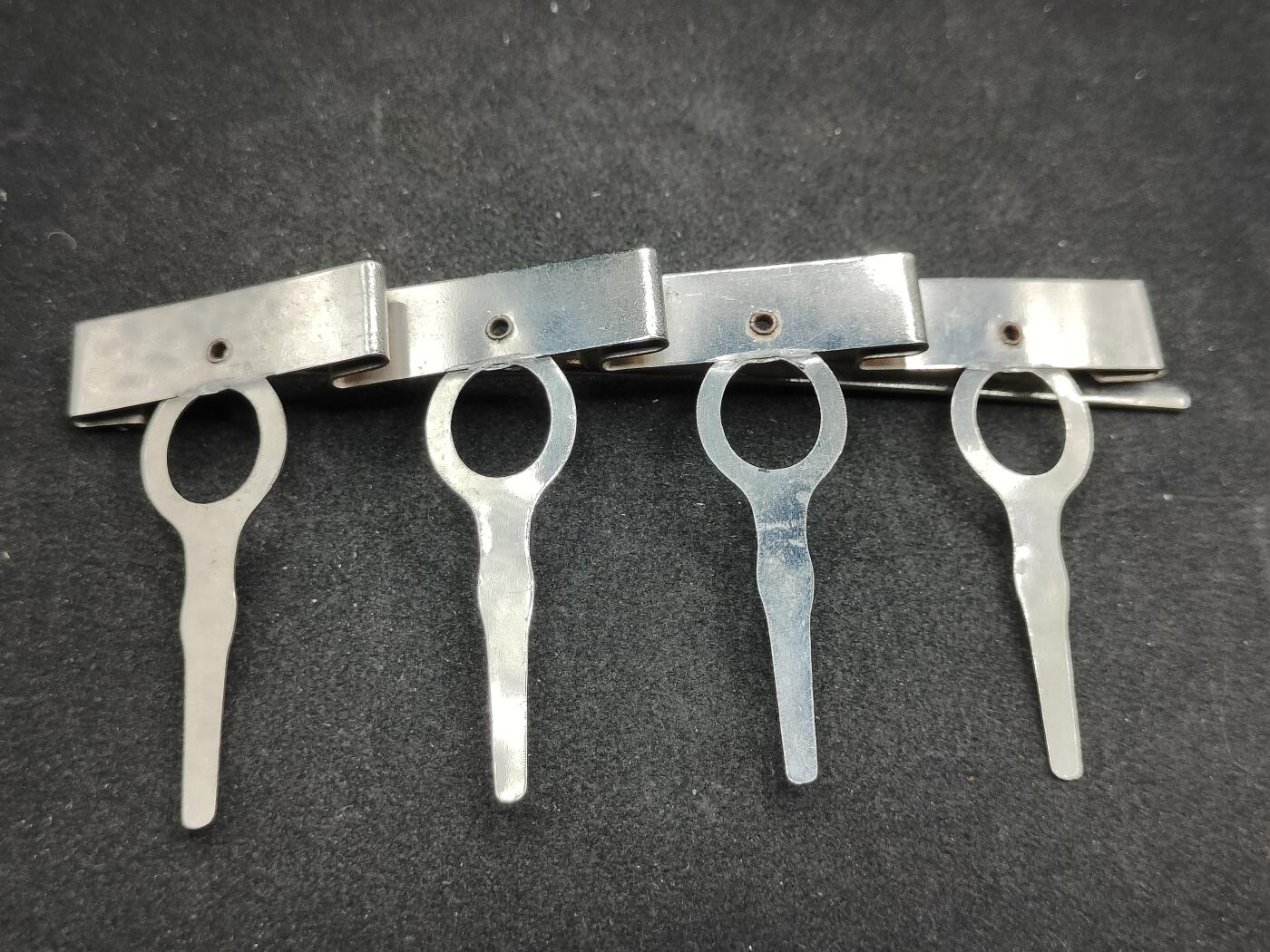 全场0元起拍 第178期 咸鱼国勋章拍卖专场 7月31日（周三）下午6：00开始 日本战时钢质四连挂