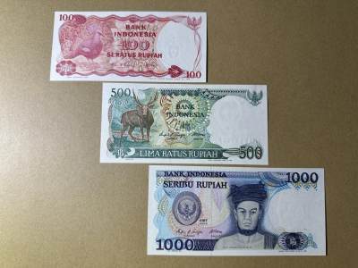 《张总收藏》160期-外币精品百拍周日场 - 印度尼西亚100、500、1000盾3张 UNC 全程无4尾8