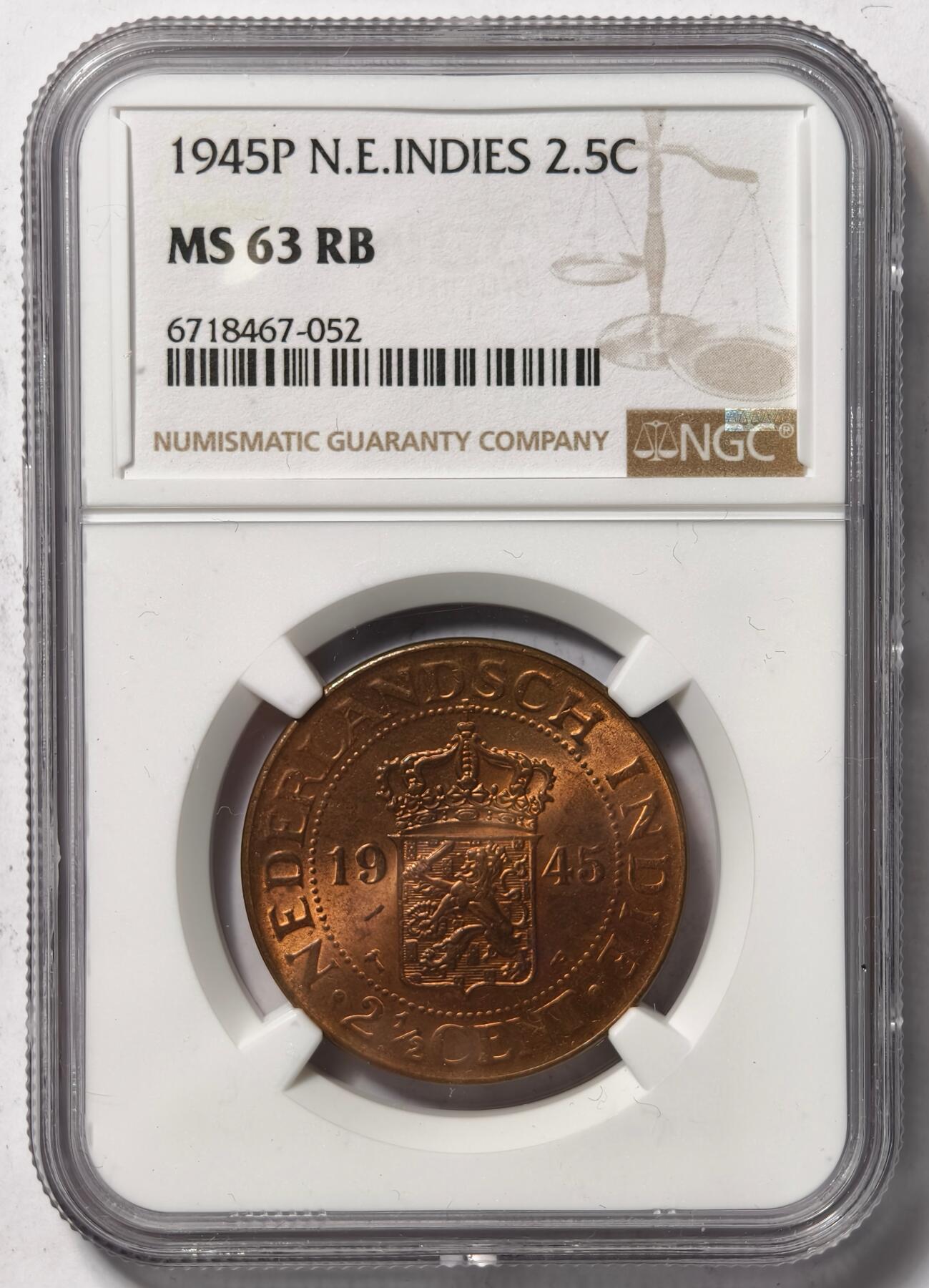 紫瑗钱币——第430期 荷属东印度 1945年 P版 2.5分 铜币 NGC MS63 RB