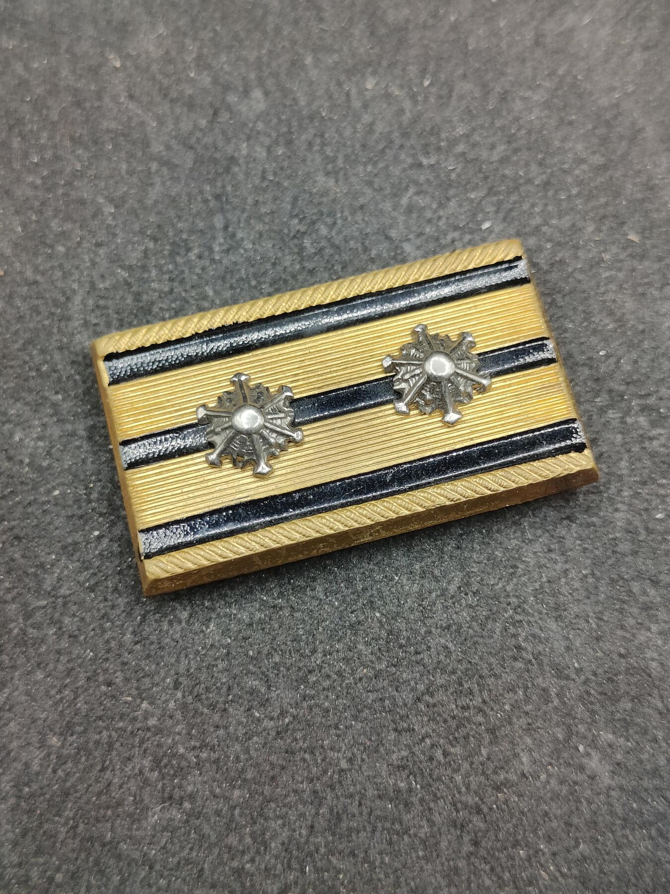 全场0元起拍 第178期 咸鱼国勋章拍卖专场 7月31日（周三）下午6：00开始 日本消防署阶级章