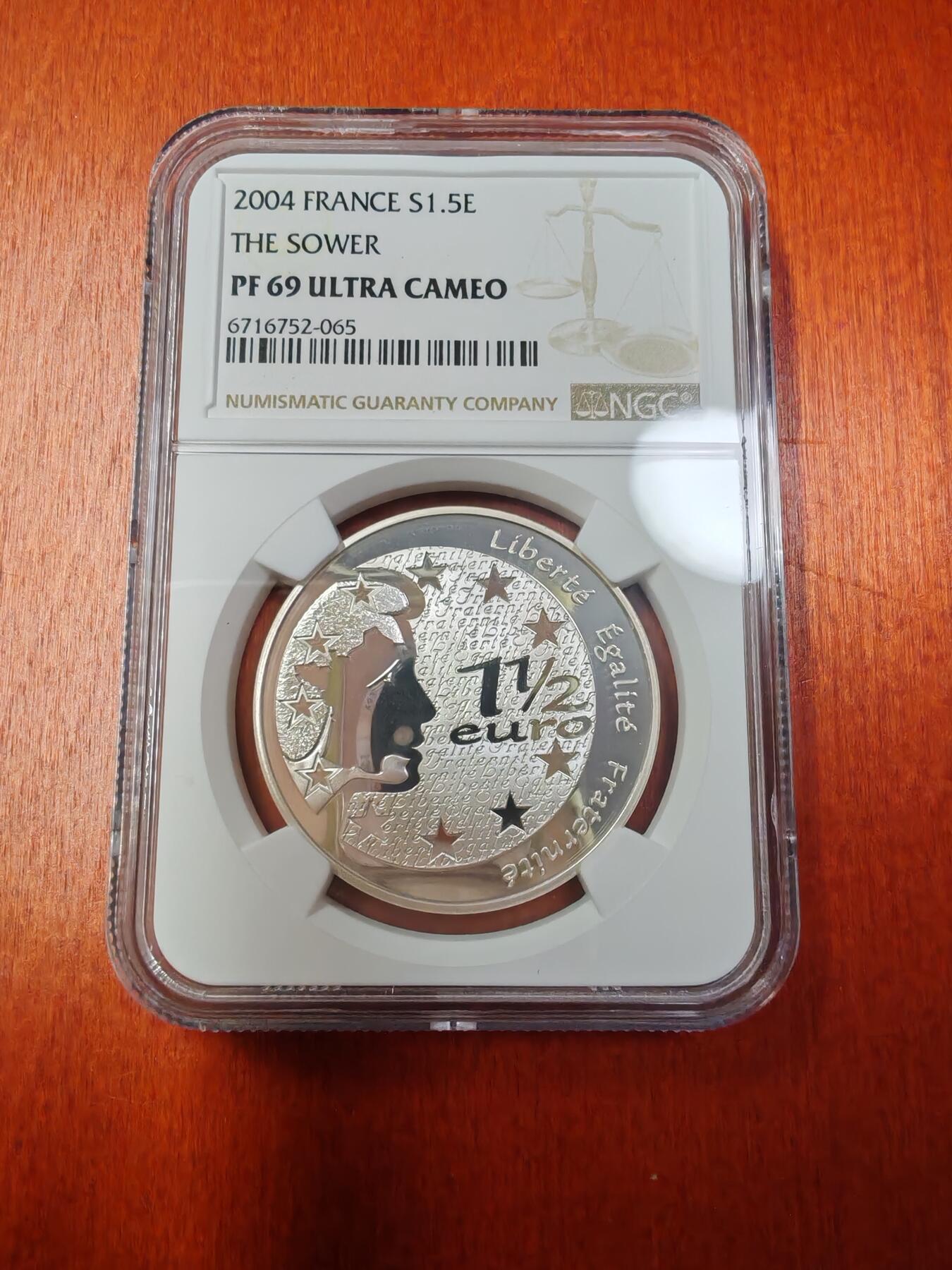 长老汇龙年精选第十三场拍卖 2004 法国播种者1.5法郎精制银币，NGC PF69UC，唯一冠军