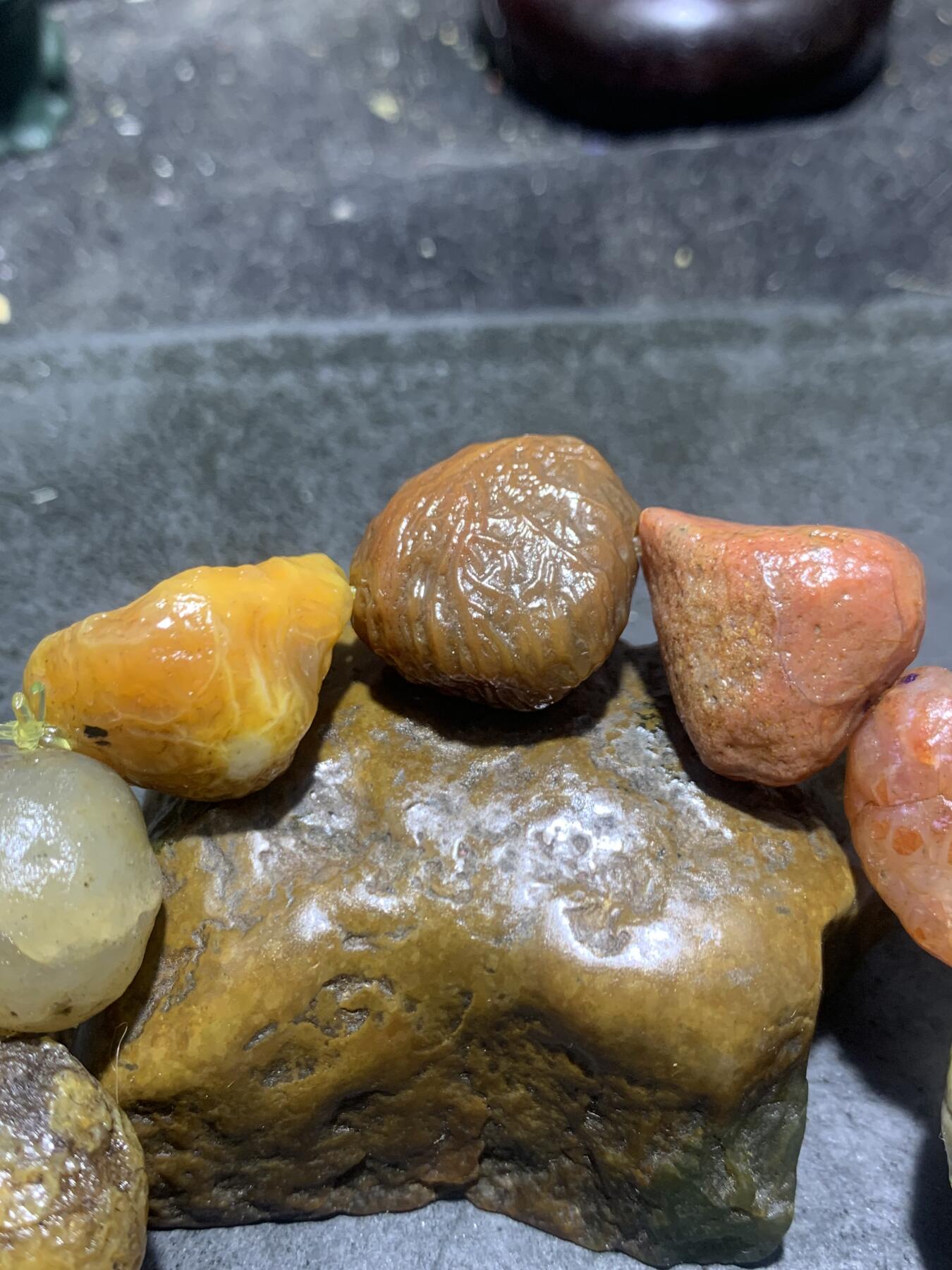 精美戈壁阿拉善玛瑙多宝手串一条