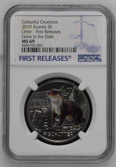 长老汇马年精选第七场拍卖 - 2019 奥地利水獭彩色发光金属币，NGC MS69，首期