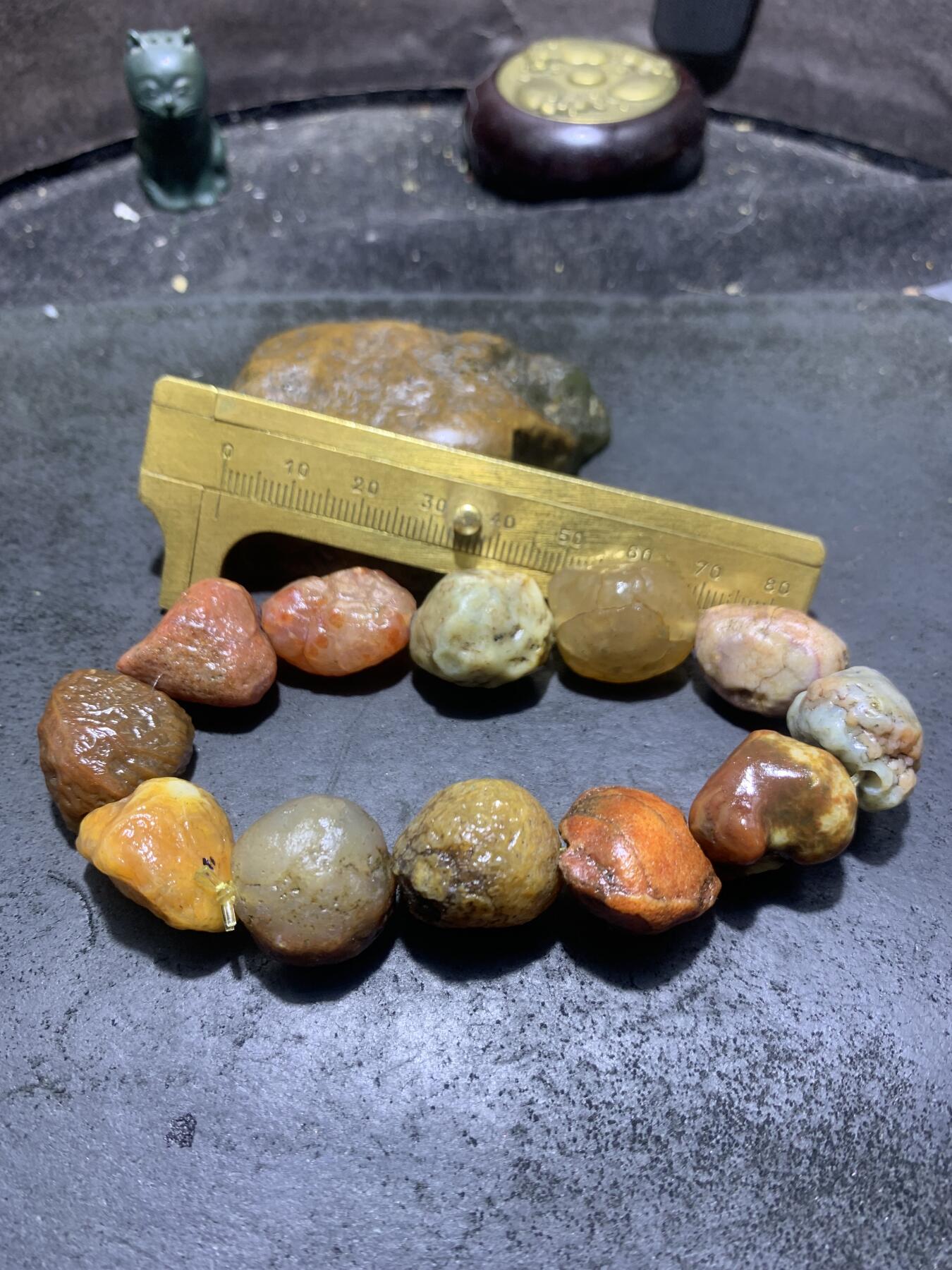 精美戈壁阿拉善玛瑙多宝手串一条