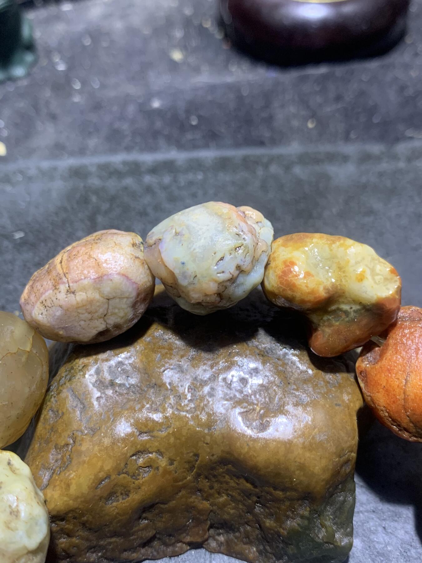 精美戈壁阿拉善玛瑙多宝手串一条
