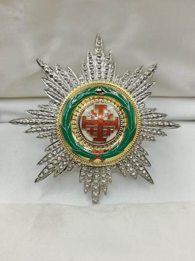 全场0元起拍 第178期 咸鱼国勋章拍卖专场 7月31日（周三）下午6：00开始 - 梵蒂冈教皇国聖墓骑士团大十字级星芒章 带盒