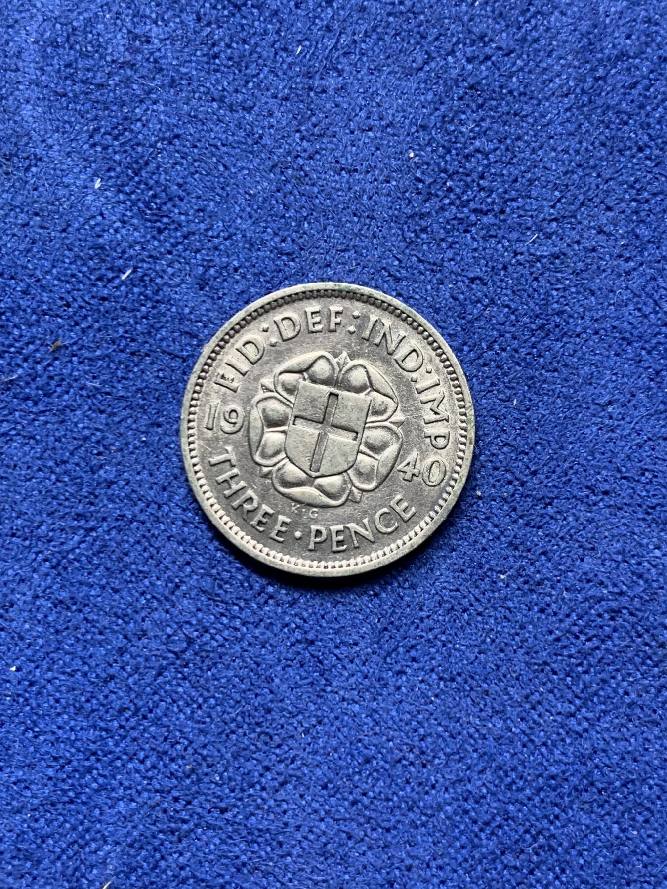 《竞宝斋》第292场- 周日，周一  2场连拍 （全场包邮） 两枚一组 1945年6便士+1940年3便士