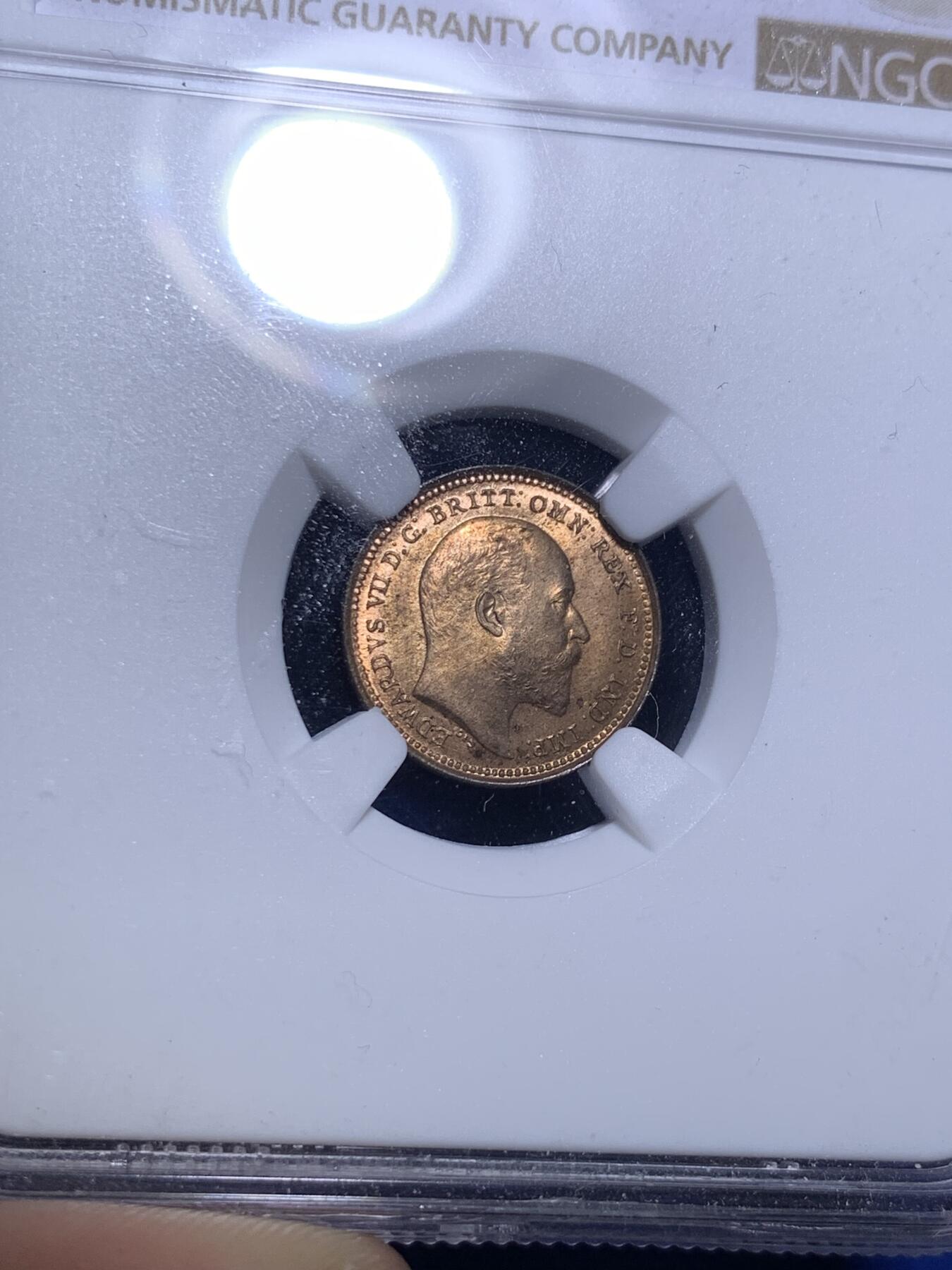 《竞宝斋》第292场- 周日，周一  2场连拍 （全场包邮） NGC MS63RB 英国1902年 爱德华七世1/3法新 底板光度很好 包浆和转光交相辉映