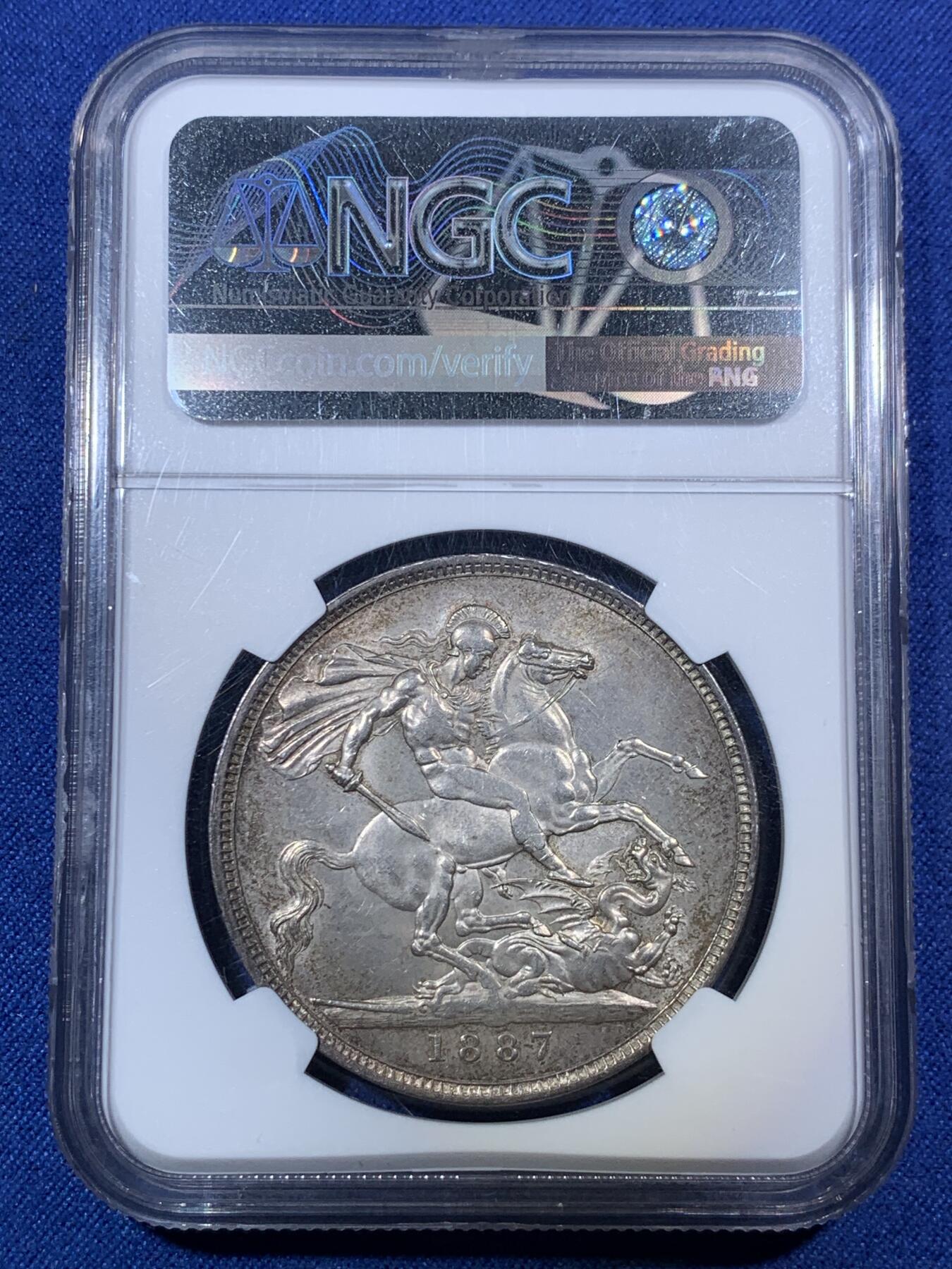 《竞宝斋》第292场- 周日，周一  2场连拍 （全场包邮） NGC MS61 英国1887维多利亚马剑银币 状态不错 感觉低评