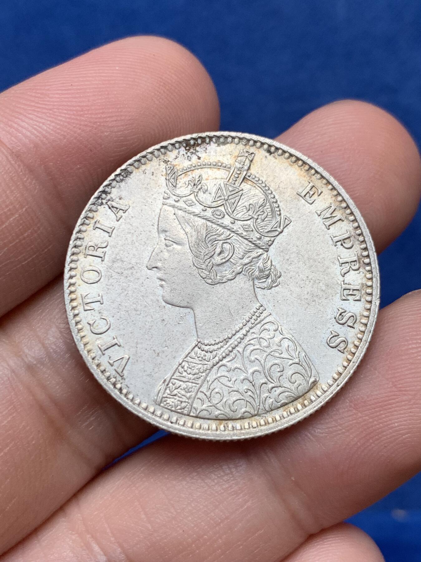 《竞宝斋》第292场- 周日，周一  2场连拍 （全场包邮） 印度安瓦尔邦1891年1卢比银币