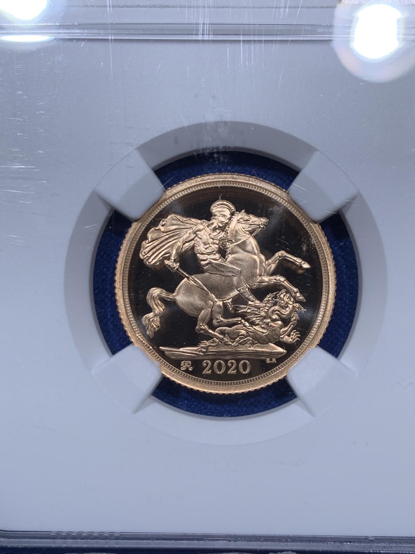 《竞宝斋》第292场- 周日，周一  2场连拍 （全场包邮） NGC PF69-70UC 英国 2020年 乔治三世200周年纪念索维林金币（4枚马剑金币套装总重30克，带钢琴漆木质原盒，限量600套，金价高企错过可惜！）