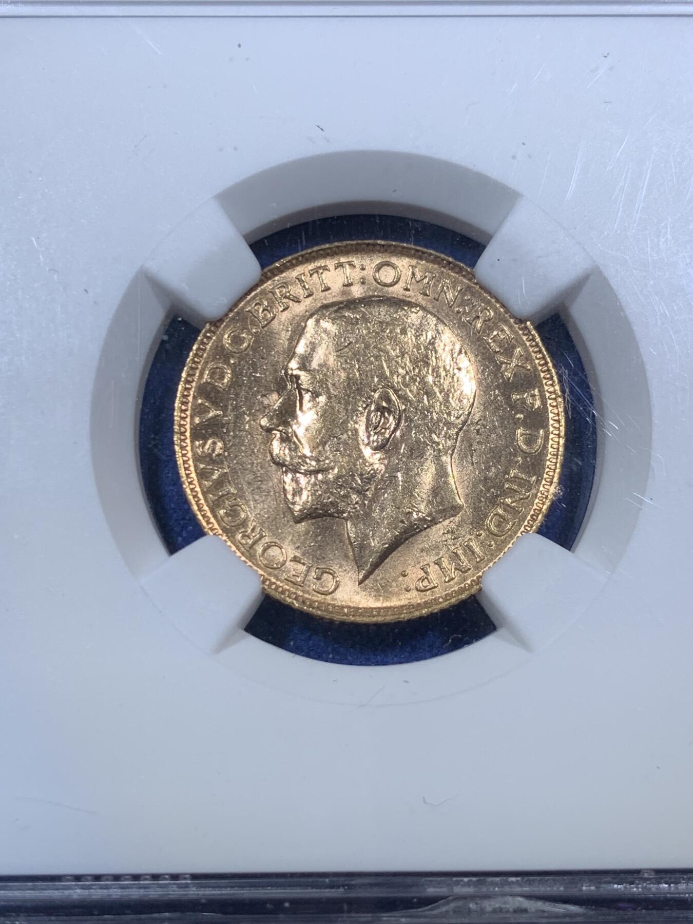 《竞宝斋》第292场- 周日，周一  2场连拍 （全场包邮） NGC MS62 加拿大 1911年 乔治五世1索维林金币 打制规范清晰，金色纯正，工艺精美，人像生动，状态上佳