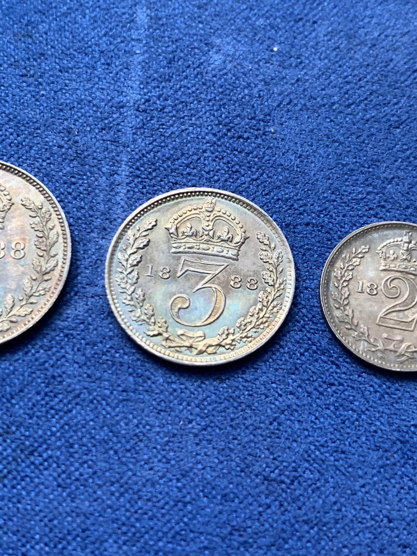 《竞宝斋》第292场- 周日，周一  2场连拍 （全场包邮） 维多利亚 1888 Maundy Coin 套组 难的是年份 可遇不可求 英系或者维多利亚凑套必不可少的藏品 细节见图