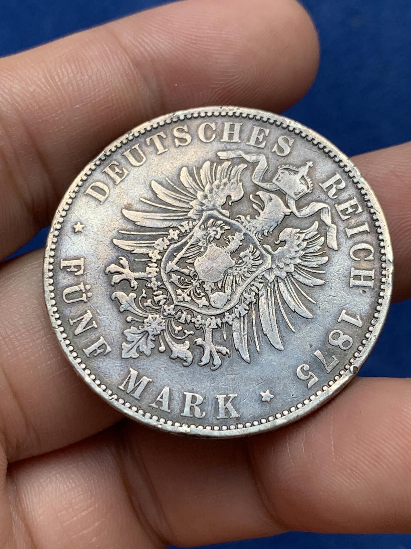 《竞宝斋》第292场- 周日，周一  2场连拍 （全场包邮） 德国1875年萨克森阿尔伯特短翅5马克 银币