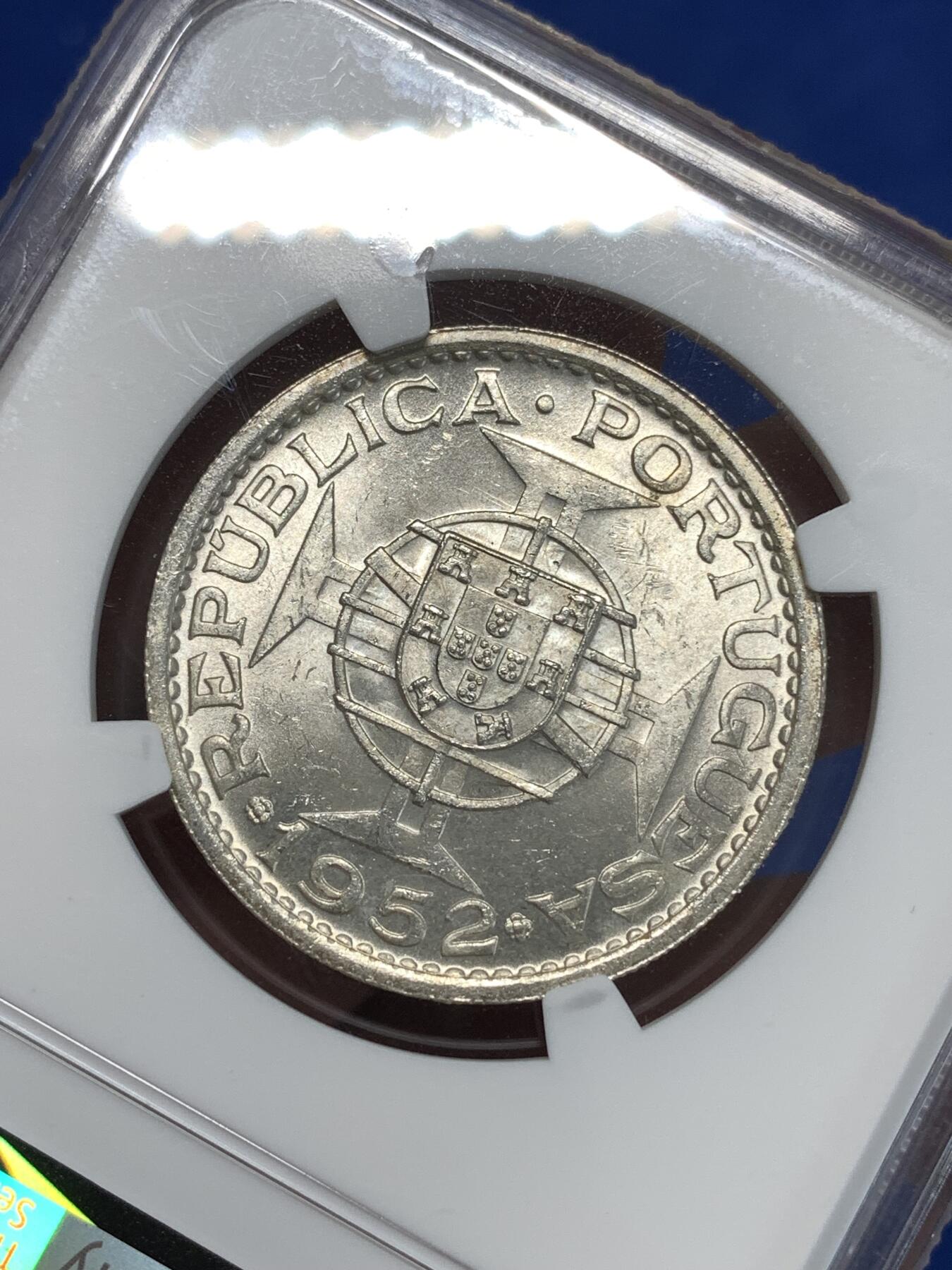 《竞宝斋》第292场- 周日，周一  2场连拍 （全场包邮） NGC MS63 中国澳门 1952年5元 葡属殖民风情 上海严评 性价比高