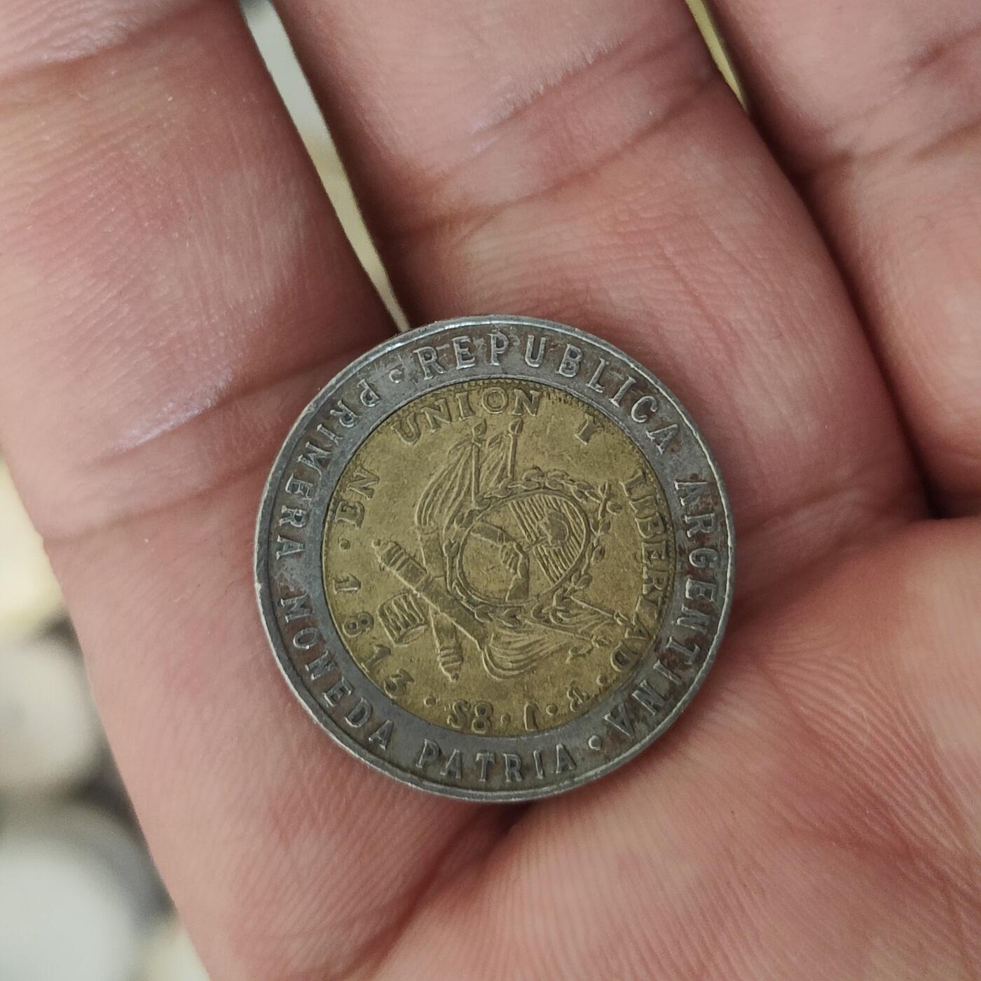 英雄古币捡漏专场第一期无押金可累计捡漏，全场50包邮，偏远地区除外。 阿根廷