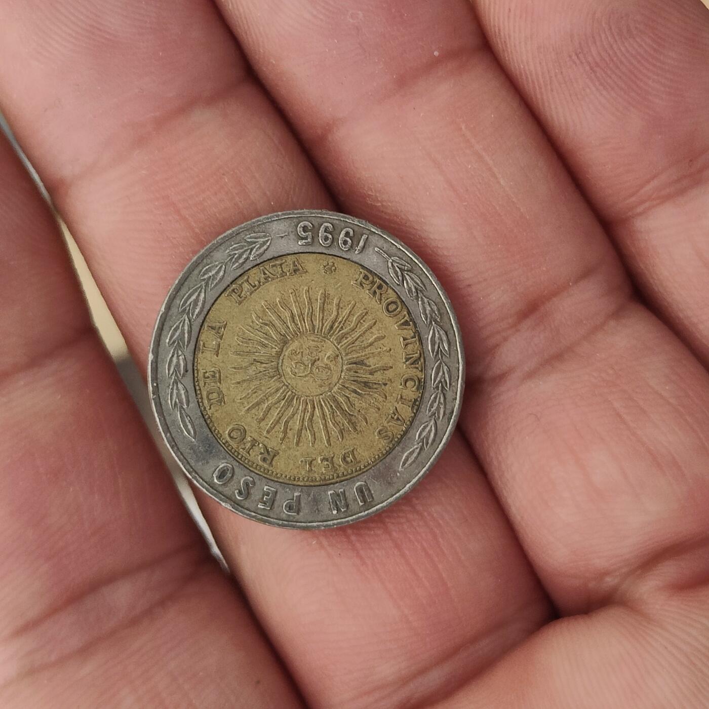 英雄古币捡漏专场第一期无押金可累计捡漏，全场50包邮，偏远地区除外。 阿根廷