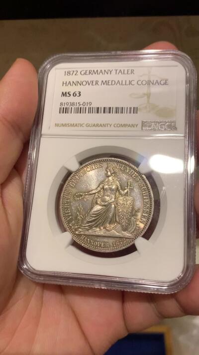 《竞宝斋》第292场- 周日，周一  2场连拍 （全场包邮） NGC MS63 1872年德国汉诺威双狮盾徽射击节1泰勒币章 帝国最后的1泰勒 炫五彩包浆 63分非常难得了