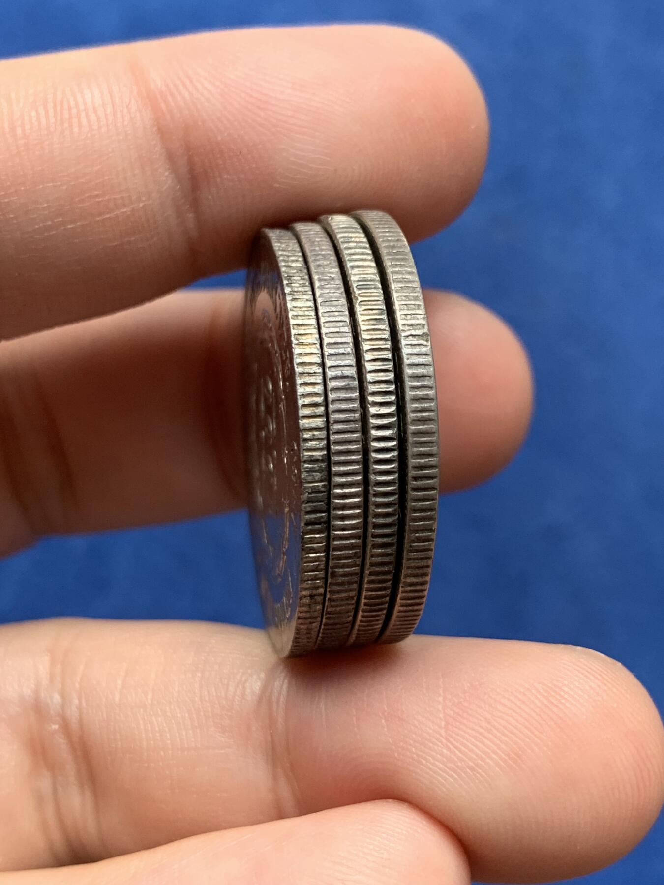 《竞宝斋》第292场- 周日，周一  2场连拍 （全场包邮） 4枚一组 巴西1000瑞斯 银币