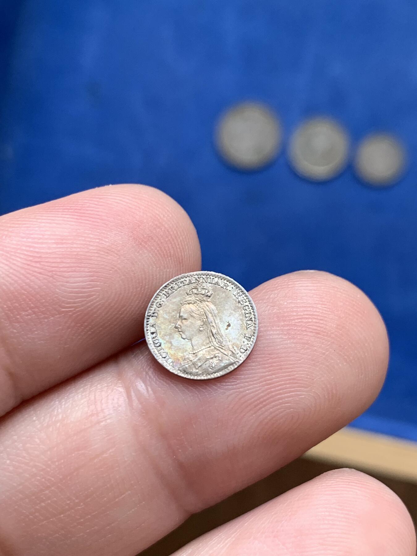 《竞宝斋》第292场- 周日，周一  2场连拍 （全场包邮） 维多利亚 1888 Maundy Coin 套组 难的是年份 可遇不可求 英系或者维多利亚凑套必不可少的藏品 细节见图