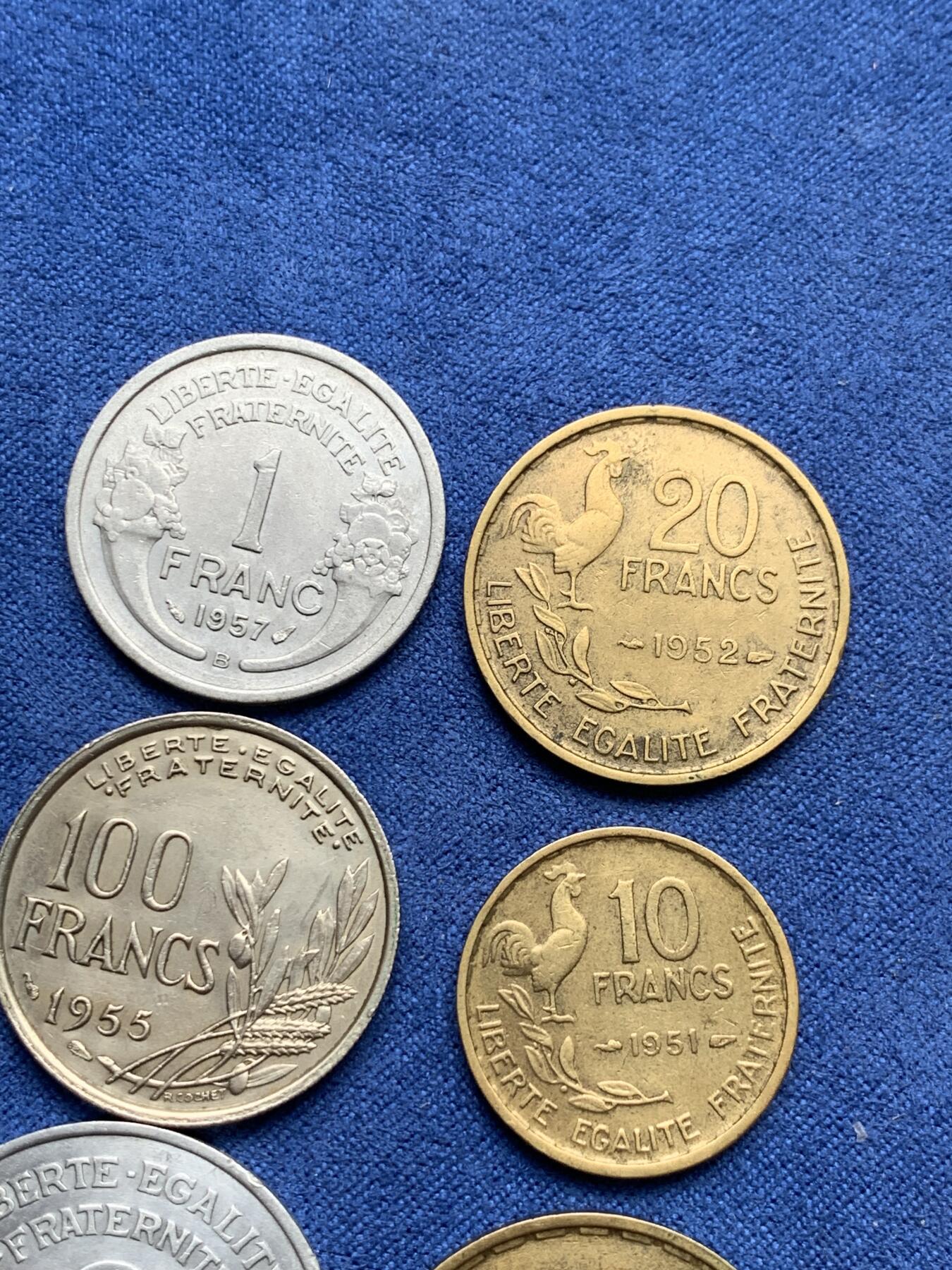 《竞宝斋》第292场- 周日，周一  2场连拍 （全场包邮） 法国 6枚装 早期硬币