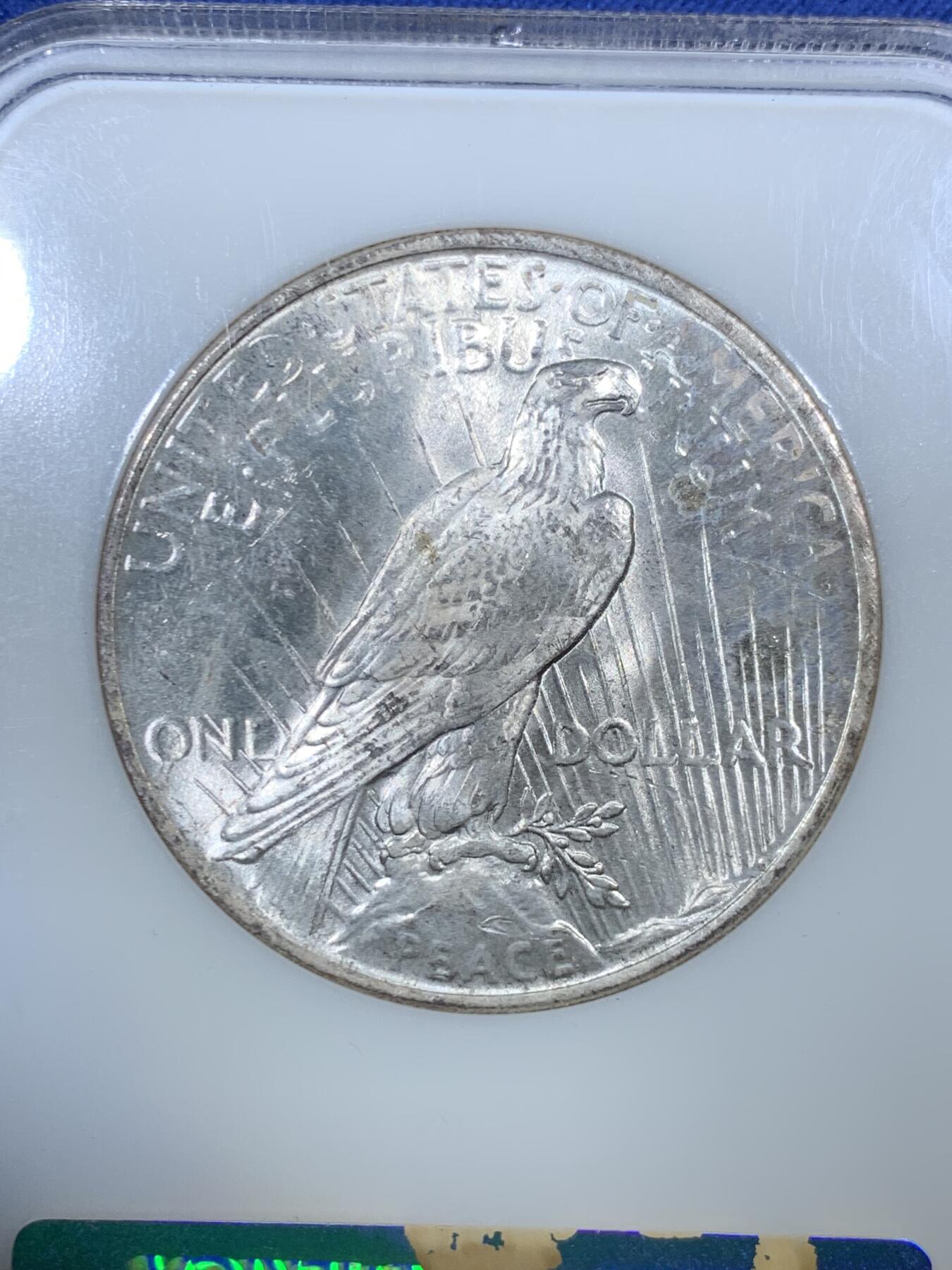 《竞宝斋》第292场- 周日，周一  2场连拍 （全场包邮） NGC MS64 1924年美国和平银元P版 原汁原味老包浆 NGC绝版经典小白盒老盒严评无官网图 状态极佳 市场上比较少见的年份