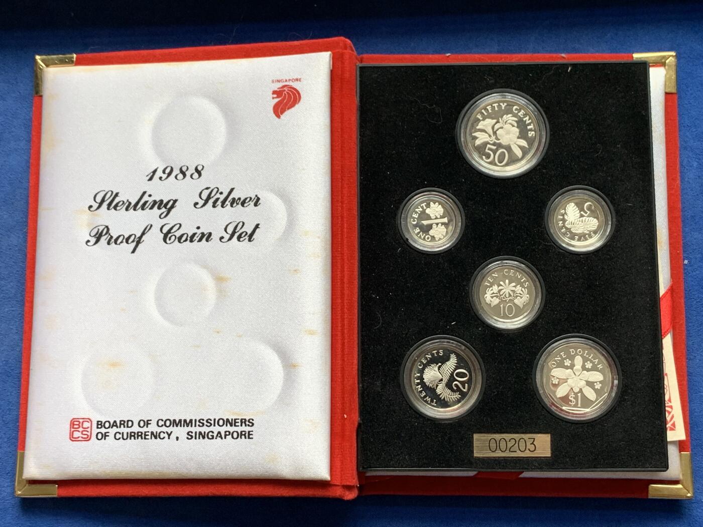 《竞宝斋》第292场- 周日，周一  2场连拍 （全场包邮） 新加坡1988年花卉精制银币套装一套六枚 早期出品 盒证齐全