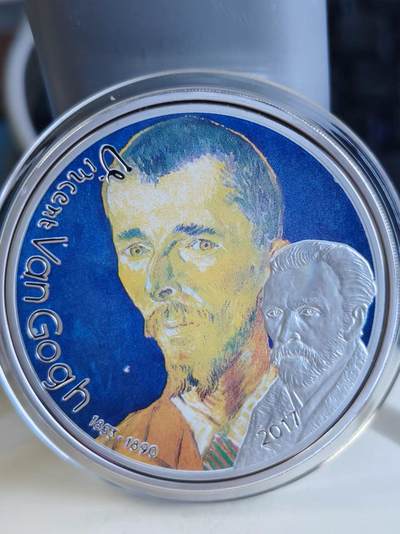 第193期拍卖 - 加蓬2017年画家梵高作品集彩色镀银纪念币,直径50毫米